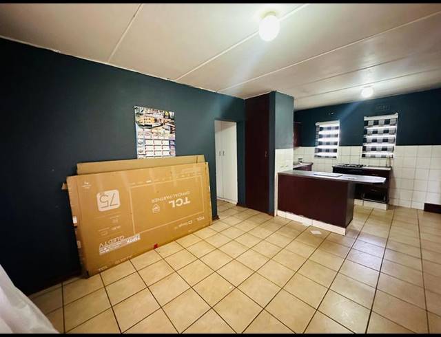 3 BEDROOM APARTMENT FOR SALE IN DINWIDDIE